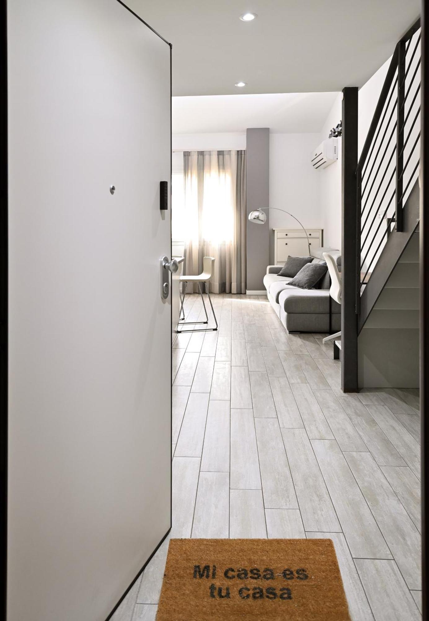 Boutique Apartment “Diviso Due” ฟลอเรนซ์ ภายนอก รูปภาพ